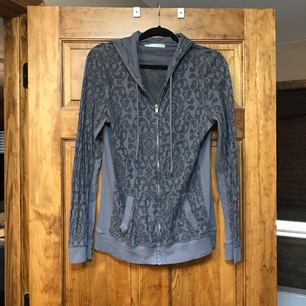 Zip up Burnout Top